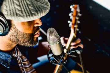 Recording the Vocalist/Guitarist