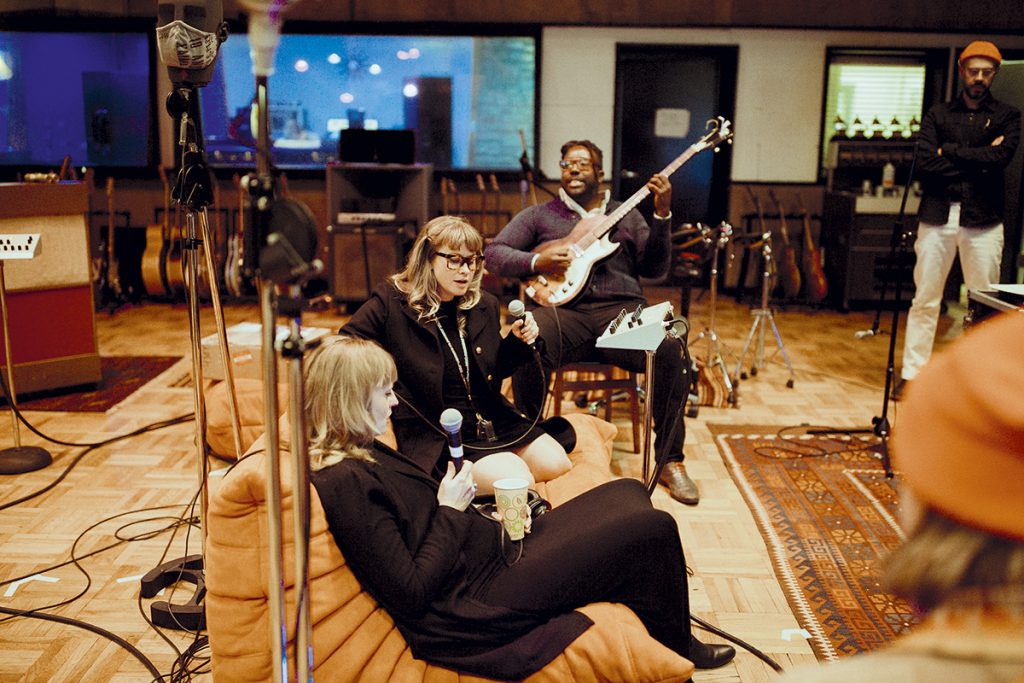 Holly Laessig, Jess Wolfe, Solomon Dorsey, Dan Molad at RCA Studio A – Photo by Alysse Gafkjen