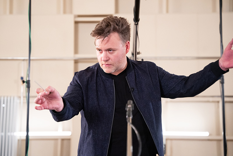 Benjamin Wallfisch and Orchestral Tools Announce Benjamin Wallfisch