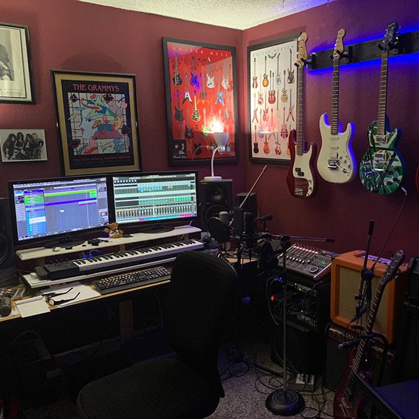 Summer Love / Tony Morgan Studio